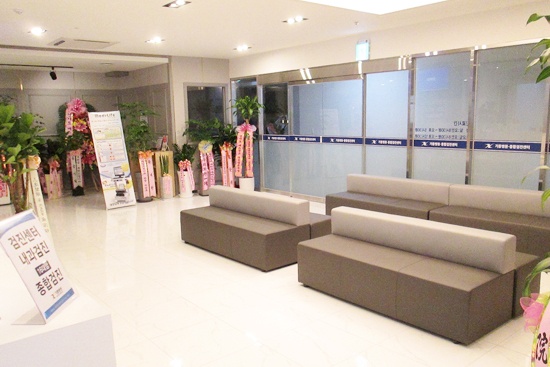 2층접수대기실.jpg